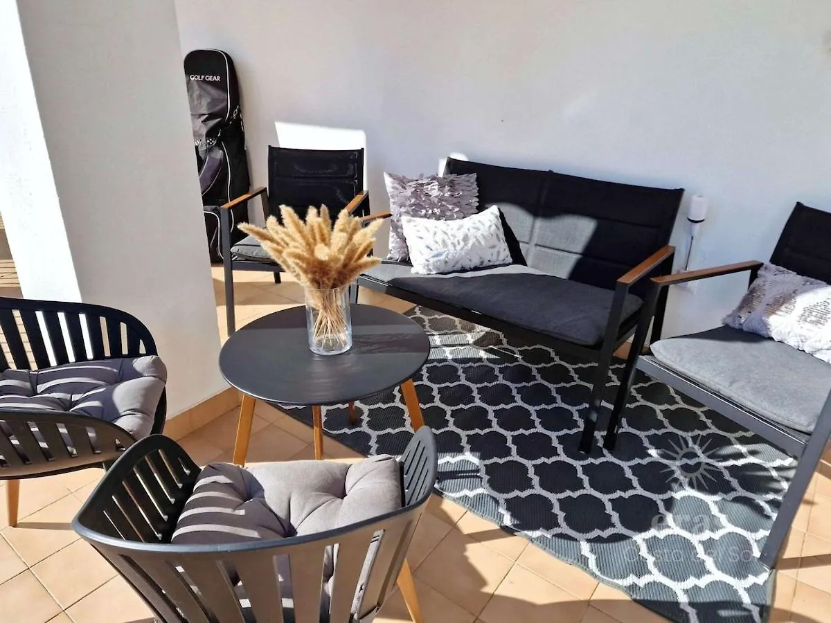 Apartment 3 Minutes From The Beach, Central And Bright A219 Fuengirola